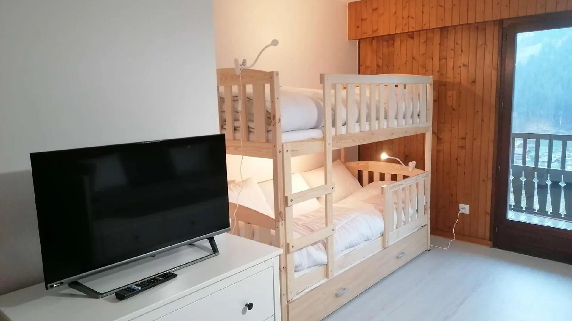 Superbe Studio 4 Pers Au Grand-Bornand Avec Balcon, Navette Proche - Fr-1-241-245 Le Grand-Bornand 0*,  France